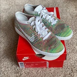 Last cut ✂️Nike tennis classic flyknit